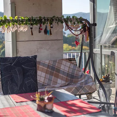Horizon Apartment *